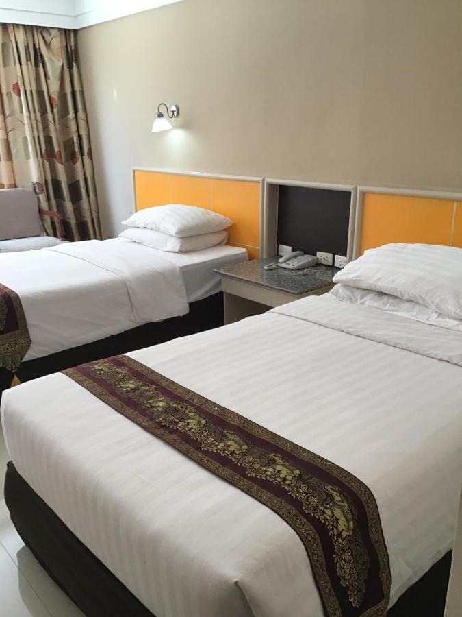 ต้นคูน โฮเทล Hotel อุดรธานี ภายนอก รูปภาพ